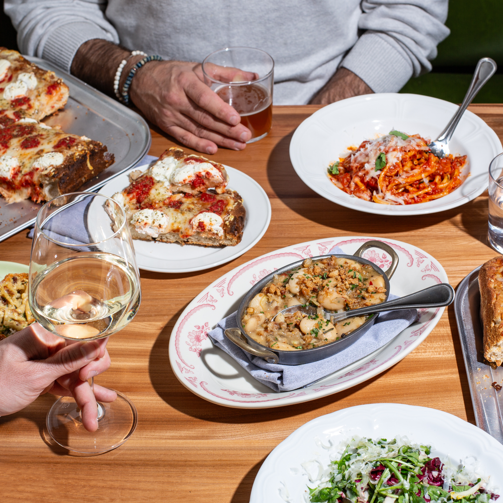 テレビ LUCA ST-BA1-201 LUCA STATION Luca restaurant, market open in Homewood - thehomewoodstar.com